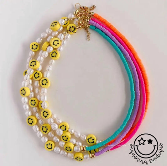 Colorful smiley pearl necklace